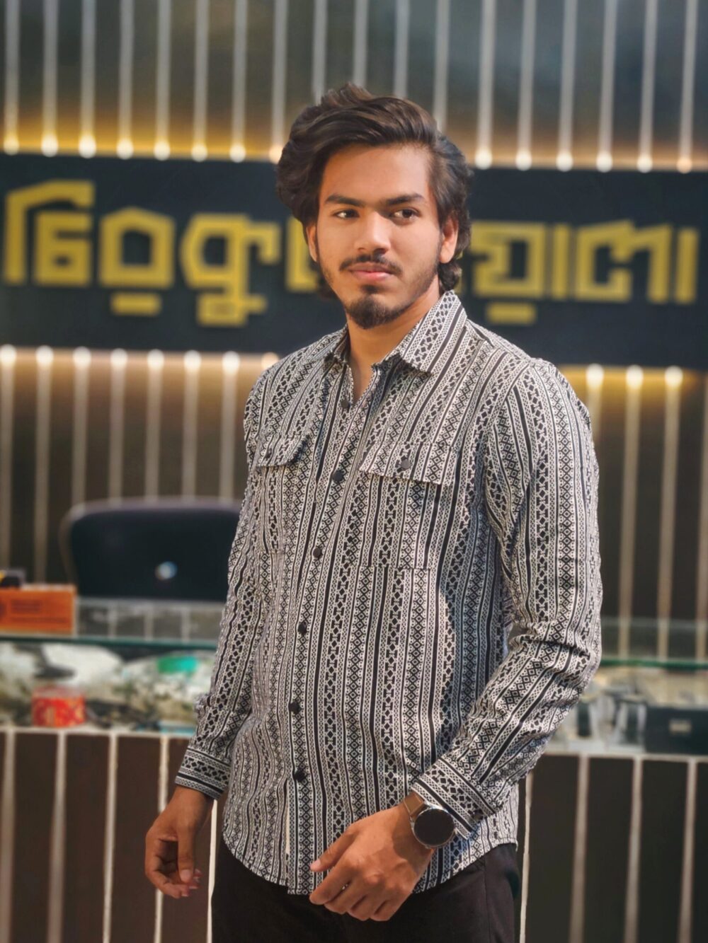 𝐂𝐡𝐢𝐧𝐚 Print Shirt Double Pocket colour (Black) - Image 1